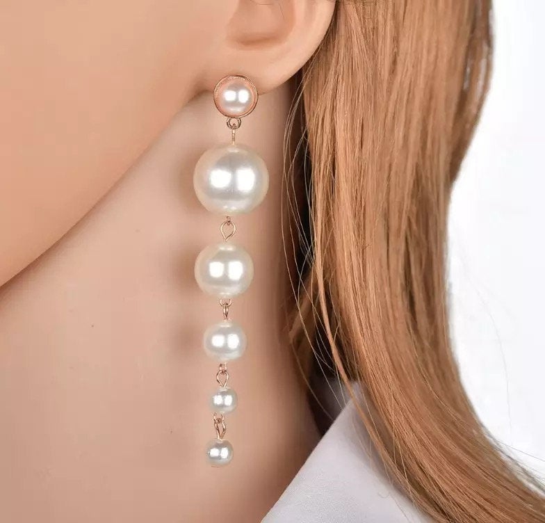 Long Bold Pearl Earring