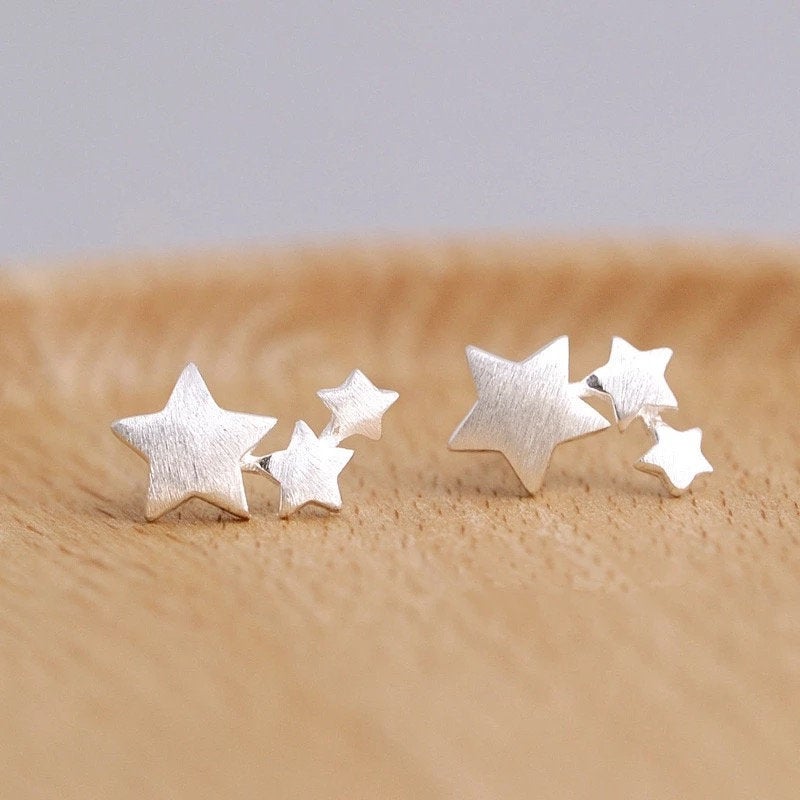 Small Ear Crawler Star Earring