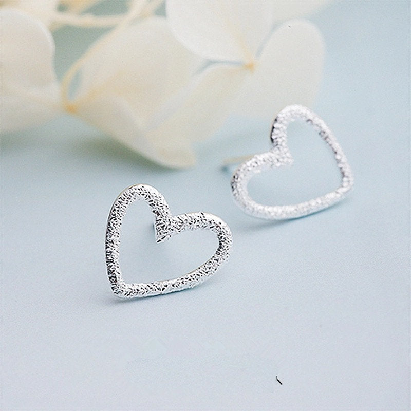Hammered Heart Stud Metal Earring