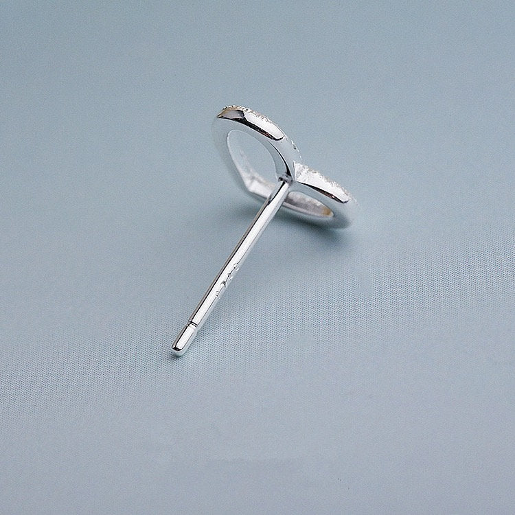 Hammered Heart Stud Metal Earring