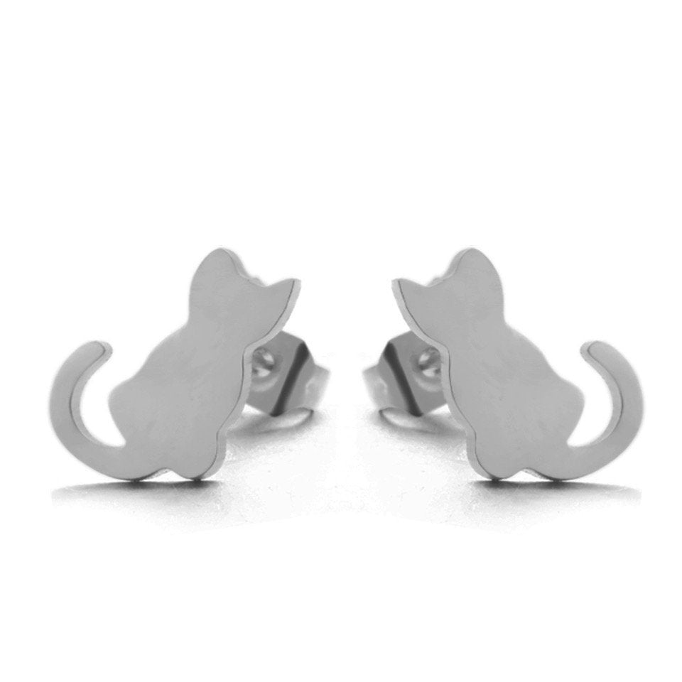 Playful Kitten Stud Earring