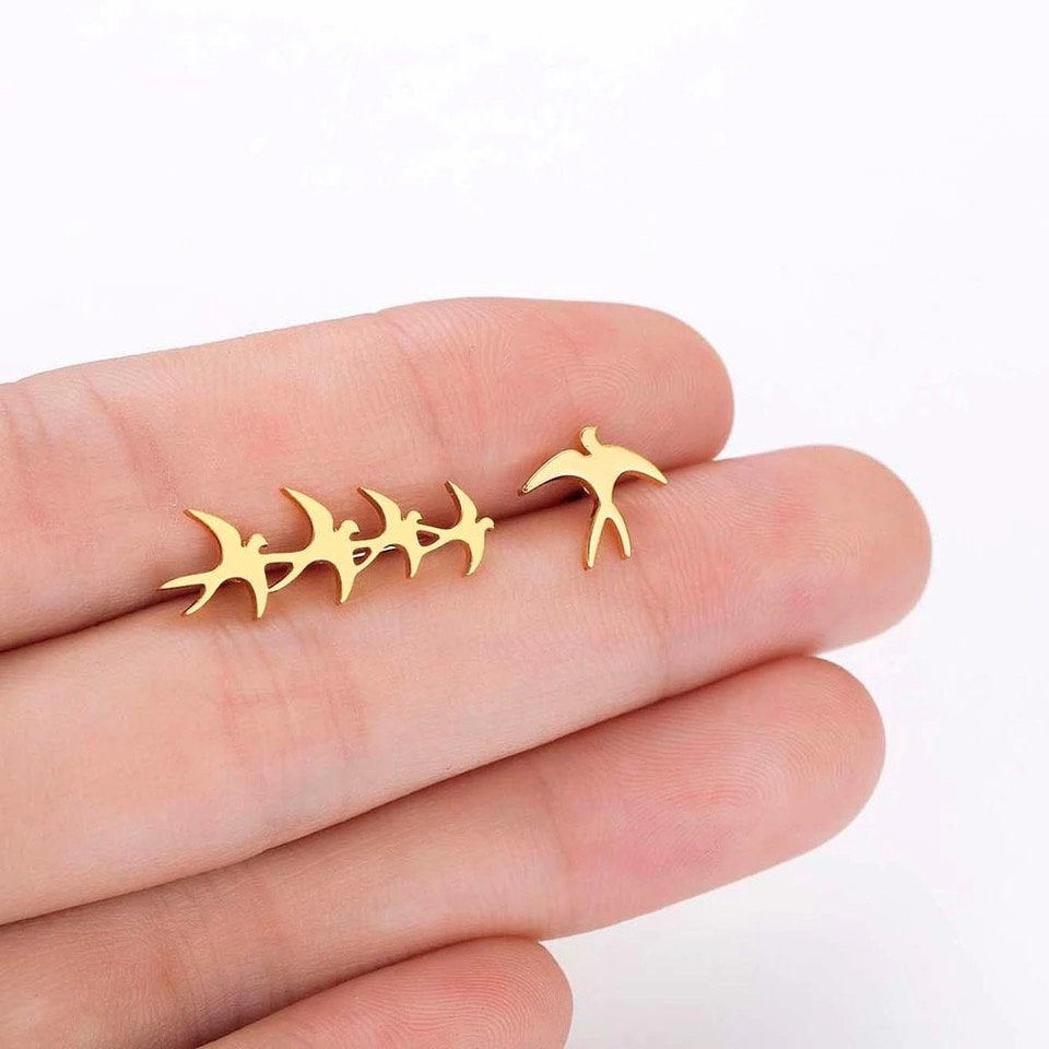 Mismatched Bird Colorful Earring