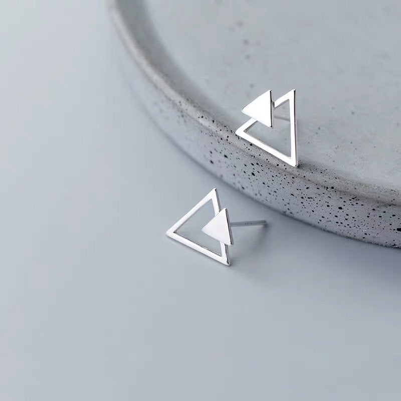Tiny Double Triangle Minimalist Earring