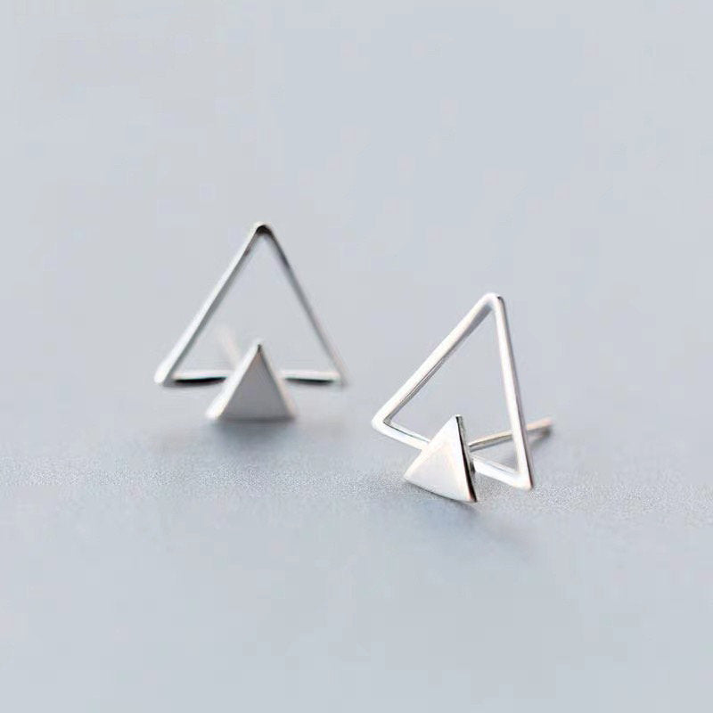 Tiny Double Triangle Minimalist Earring
