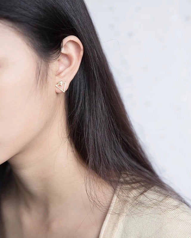Tiny Double Triangle Minimalist Earring