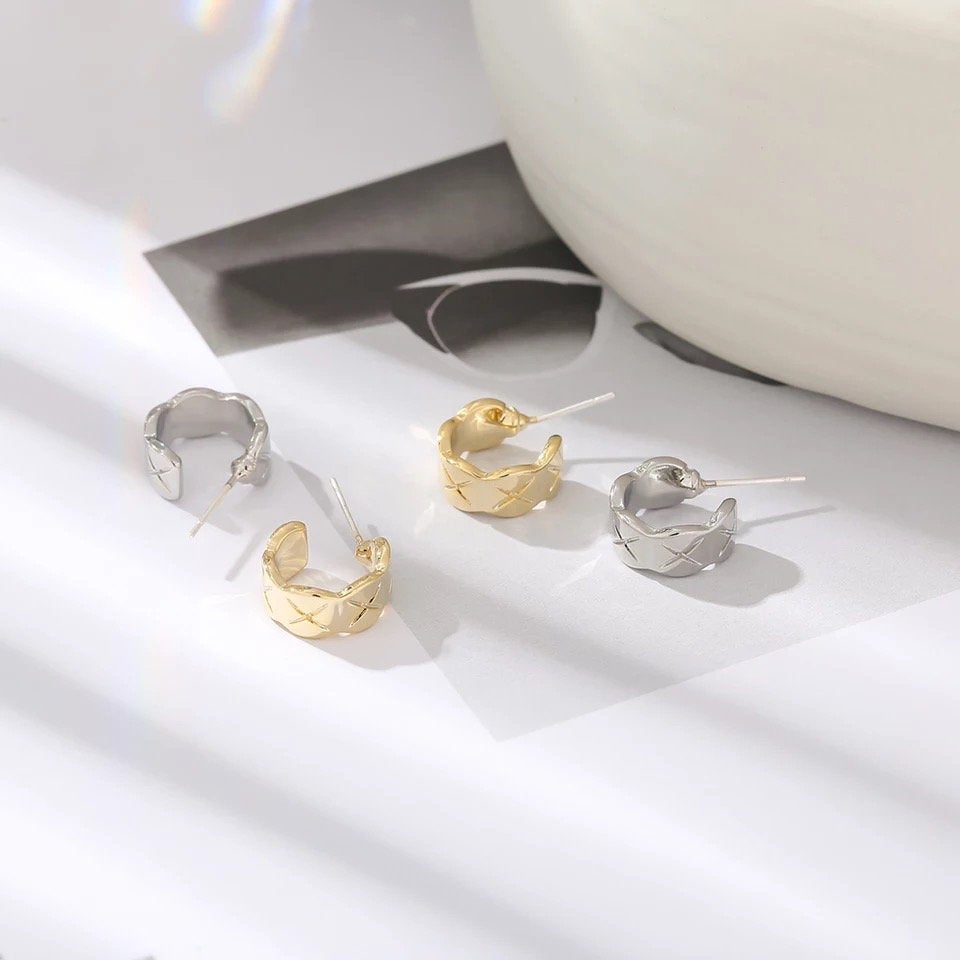 X Quilt Huggie Hoop Earring