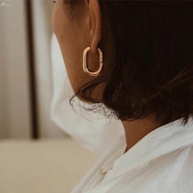 Link Chain Chunky Oval Earring