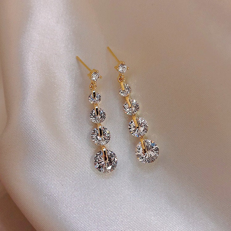 Crystal Dangle Bar Earring