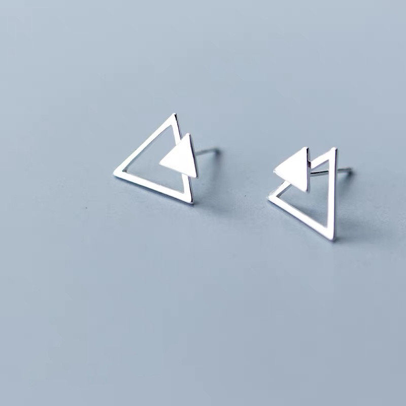 Tiny Double Triangle Minimalist Earring