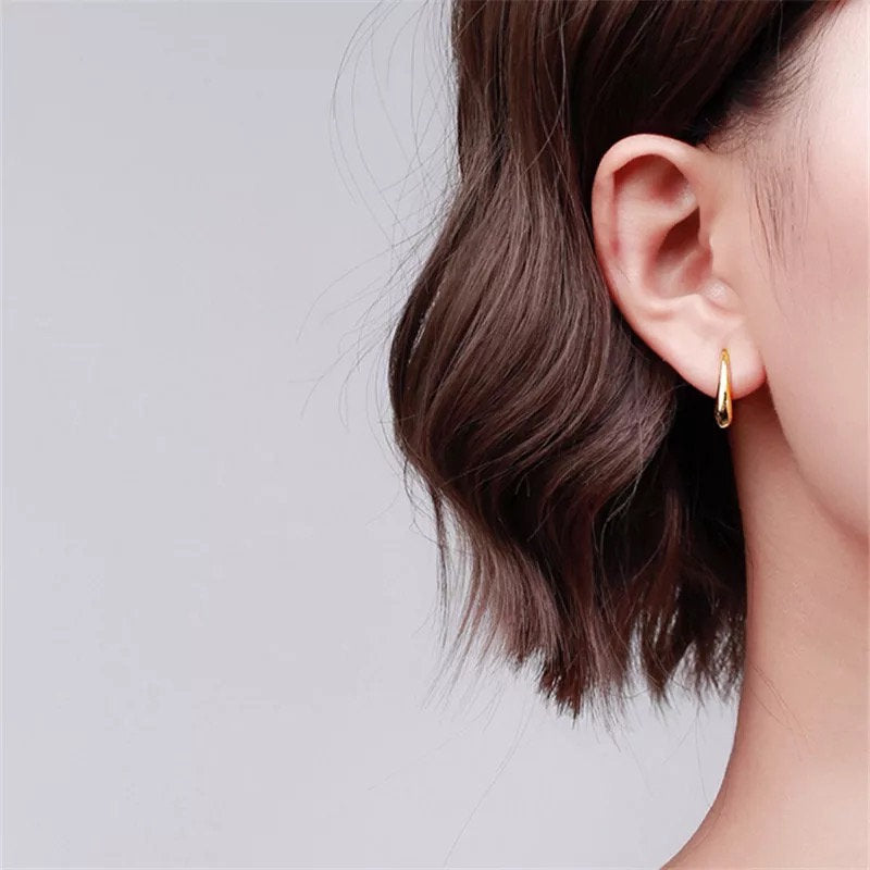 Tiny Teardrop Minimalist Earring