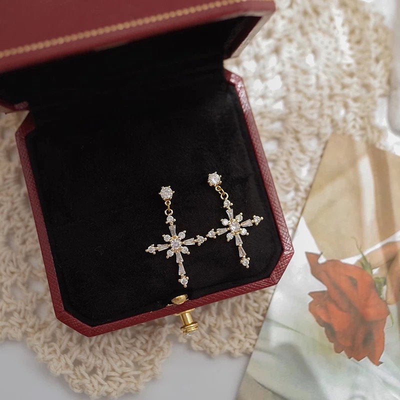 Crystal Cross Pendant Earring