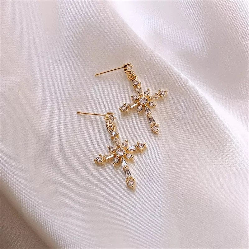 Crystal Cross Pendant Earring