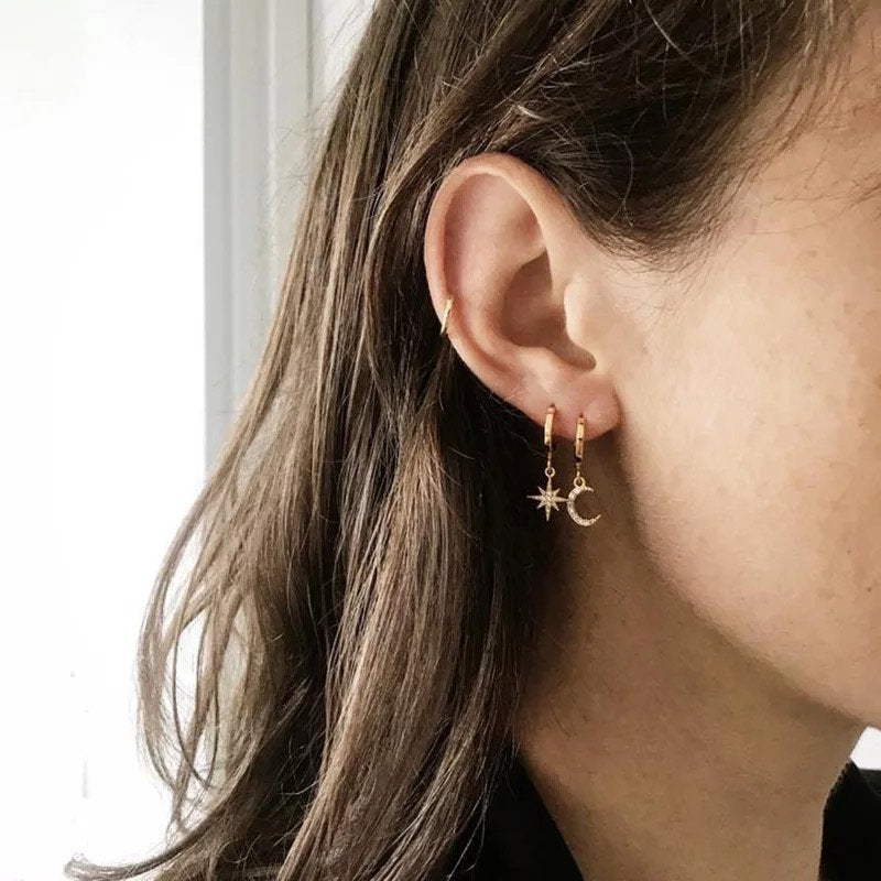 Mismatched Star Moon Hoop Earring