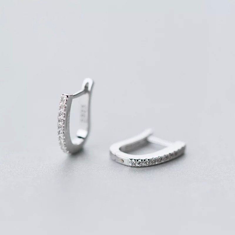 Crystal Paved Ear Huggie Earring