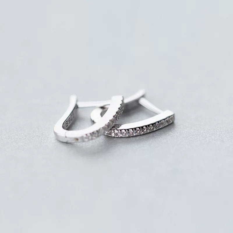 Crystal Paved Ear Huggie Earring