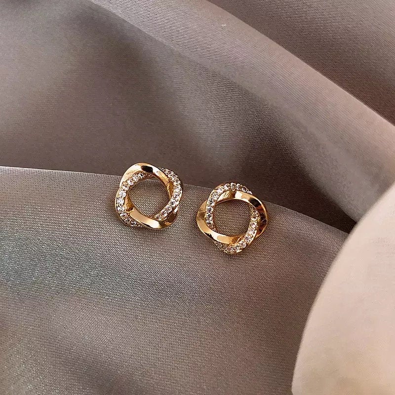 Infinity Circle Stud Earring
