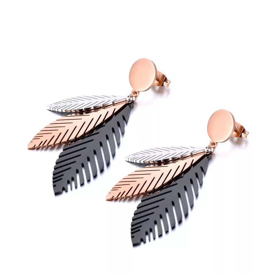 Lariat Dangle Leaf Metal Earring