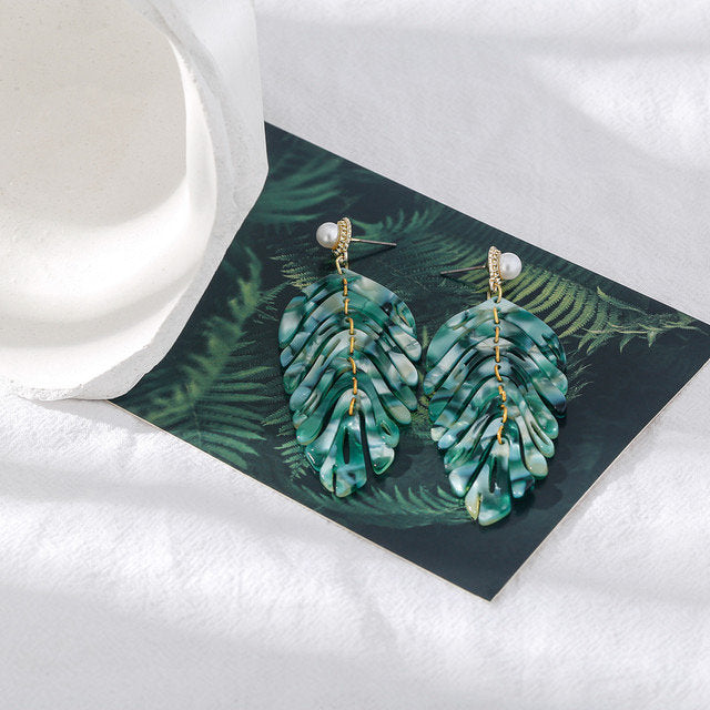Palm Leaf Dangle Green Earring