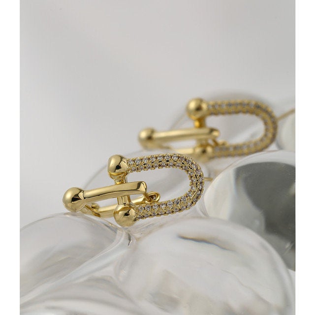 Crystal U Link Chain Earring