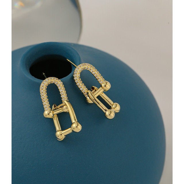 Crystal U Link Chain Earring