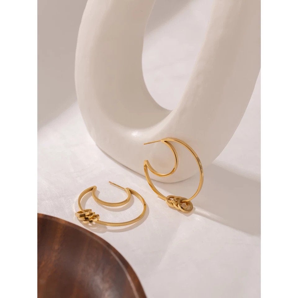 Moon Hoop Silver Earring