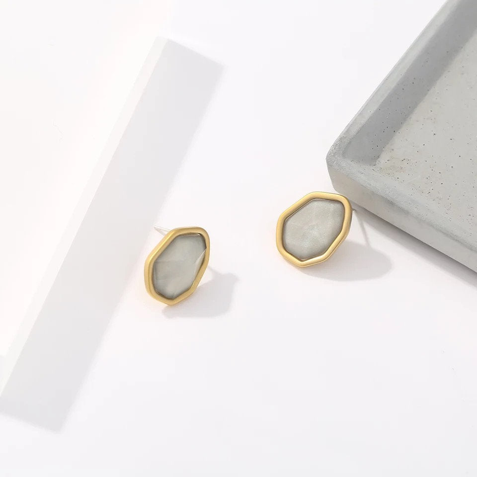 Small Asymmetric Resin Gemstone Stud Earring