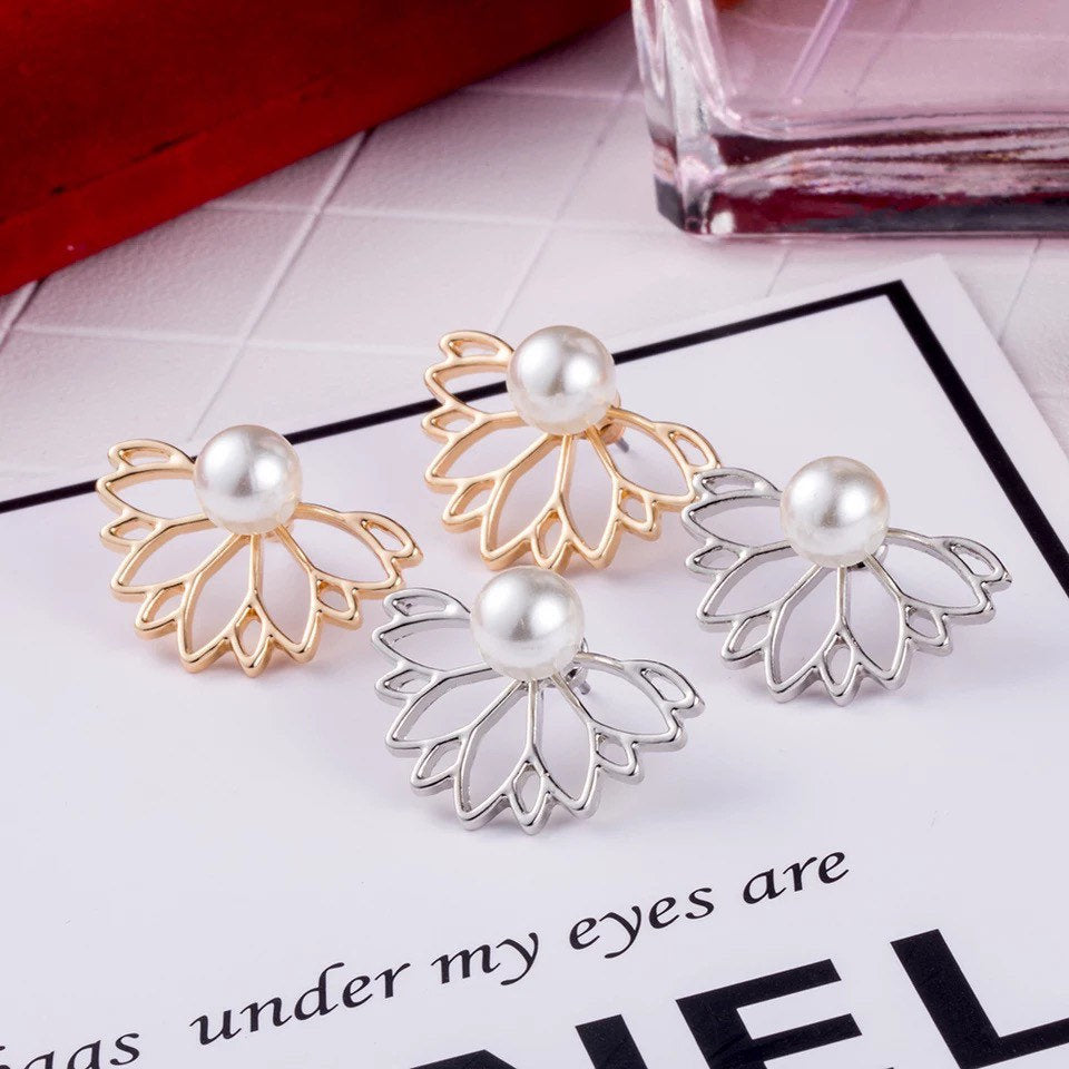 Pearl Lotus Ear Jacket Earring