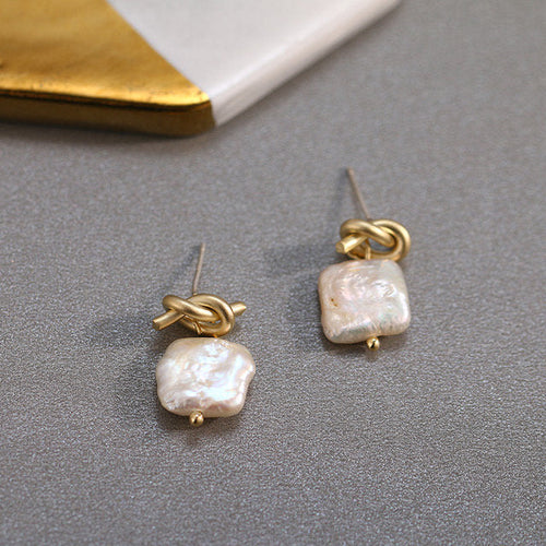 Sailor Love Knot Pearl Earring