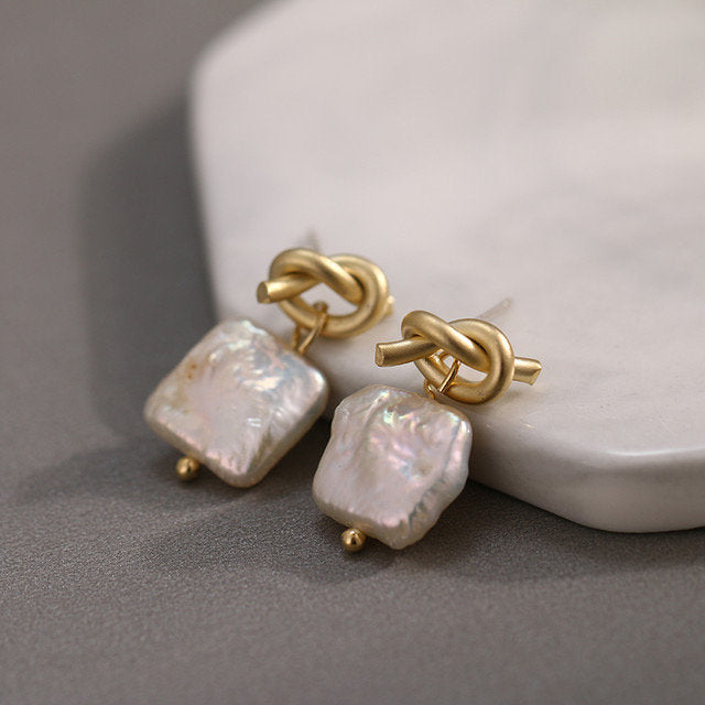 Sailor Love Knot Pearl Earring