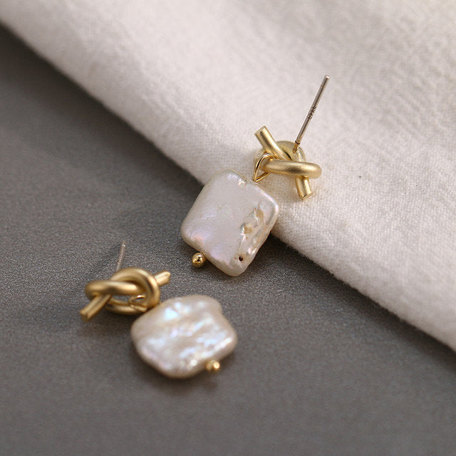 Sailor Love Knot Pearl Earring