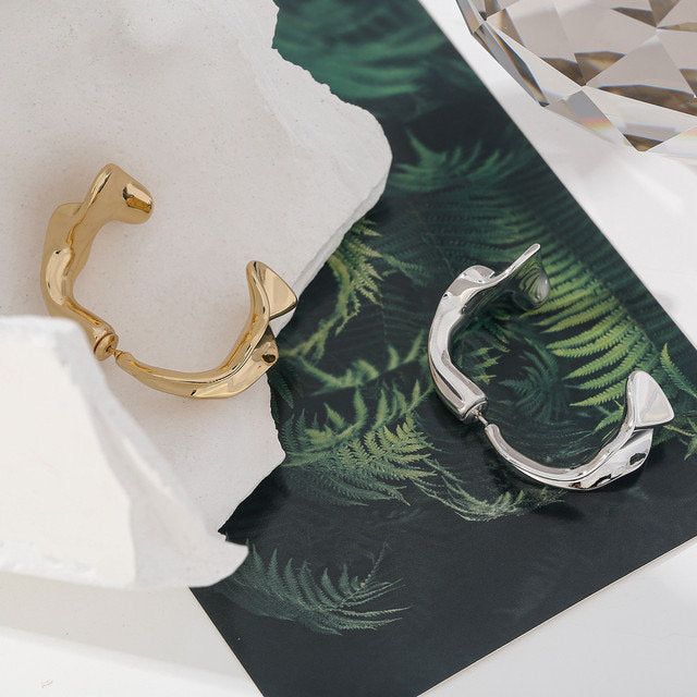 Melting Hoop Silver Earring