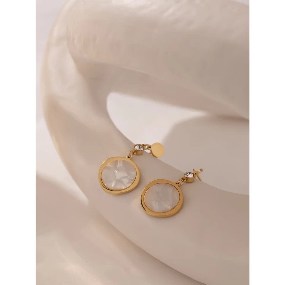 Natural Shell Disc Dangle Earring