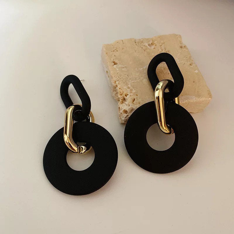 Marble Chain Oval Earring