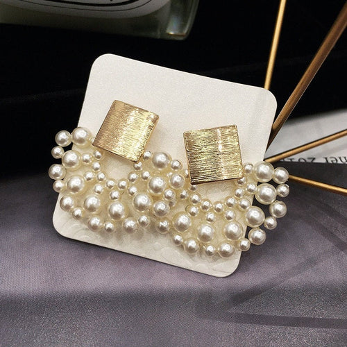 Pearl Fan Elegant Earring