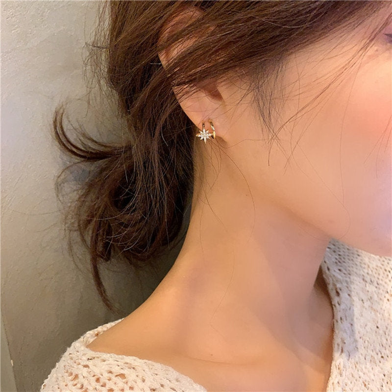 North Star Ear Huggie Earring