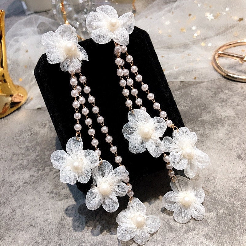 Satin Flower Pearl Earring