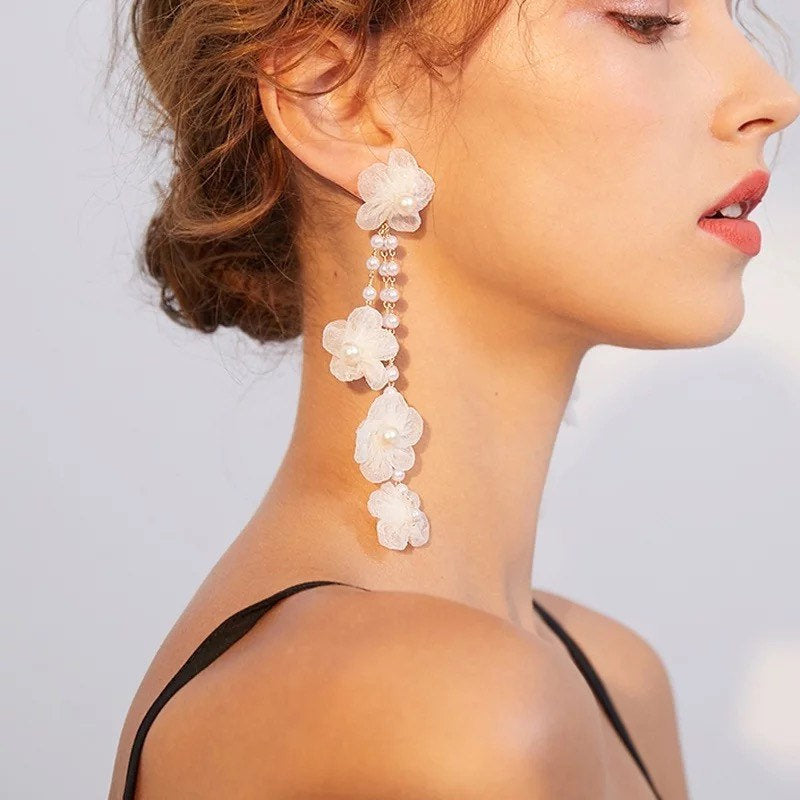 Satin Flower Pearl Earring