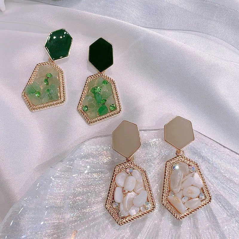 Vintage Resin Gemstone Earring