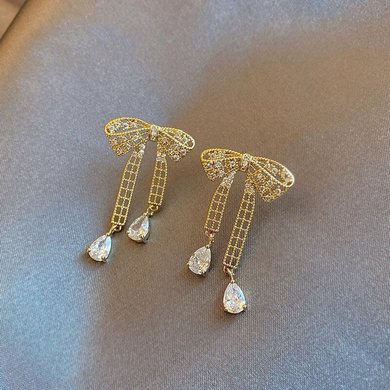 Delicate Crystal Bow Earring