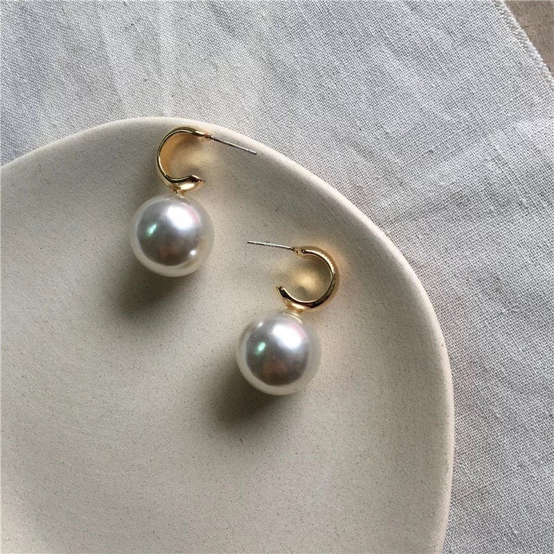 Classy Hoop Pearl Earring
