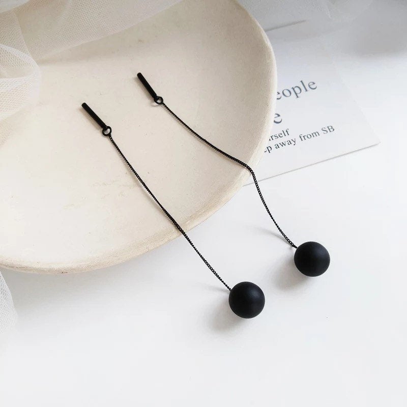 Long Tassel Black Ball Dangle Earring