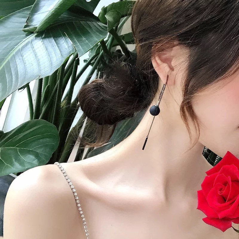 Long Tassel Black Ball Dangle Earring