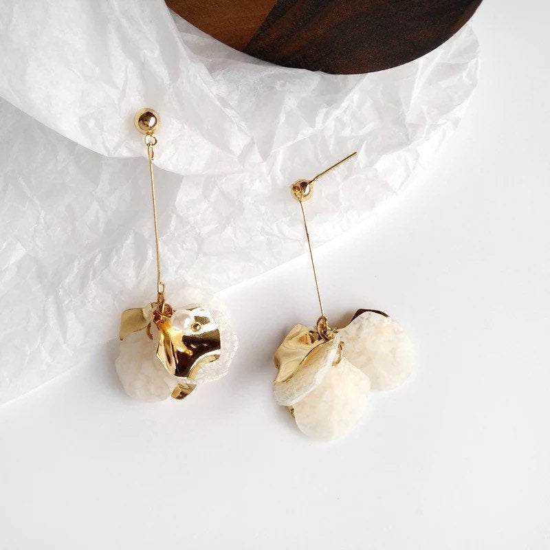 White Gold Petal Long Flower Earring