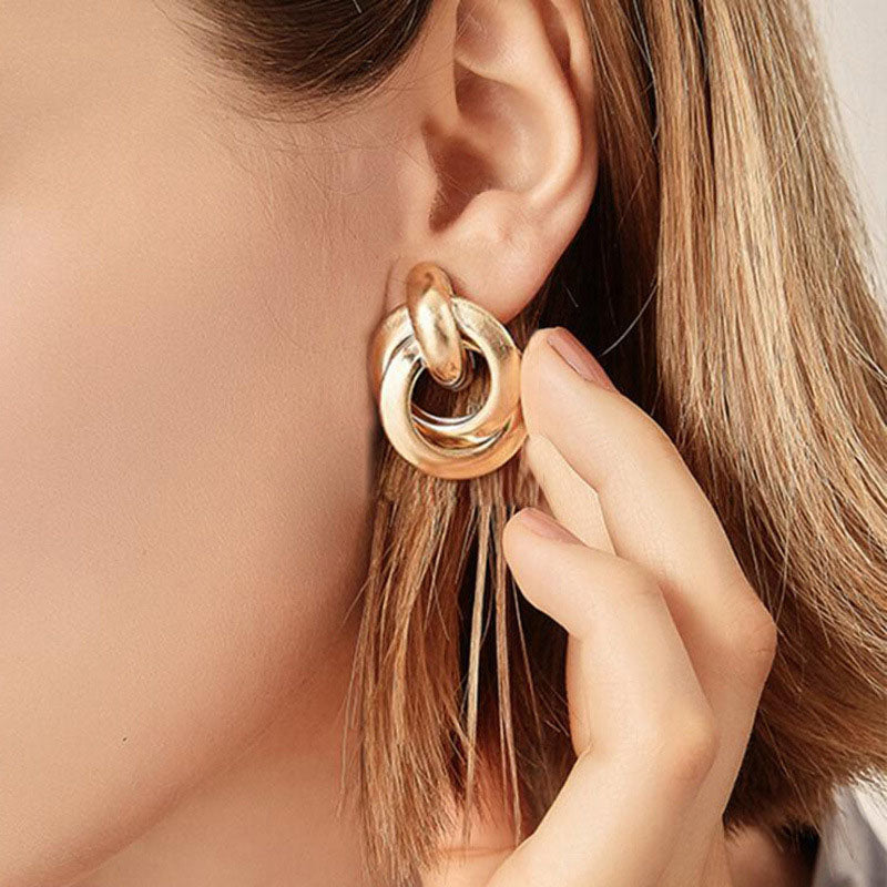Love Knot Gold Earring