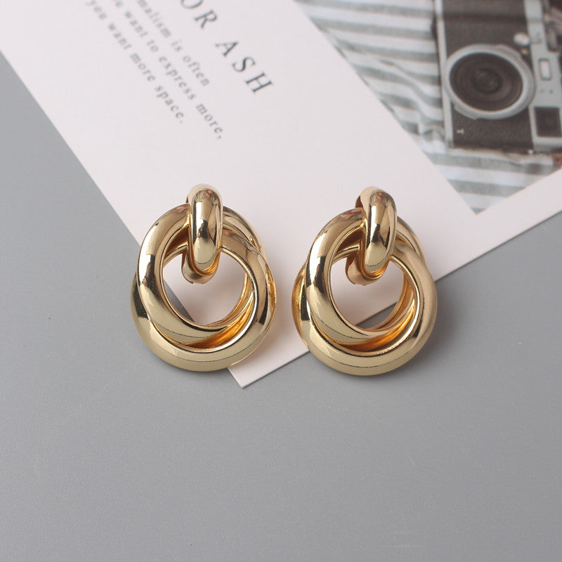 Love Knot Gold Earring