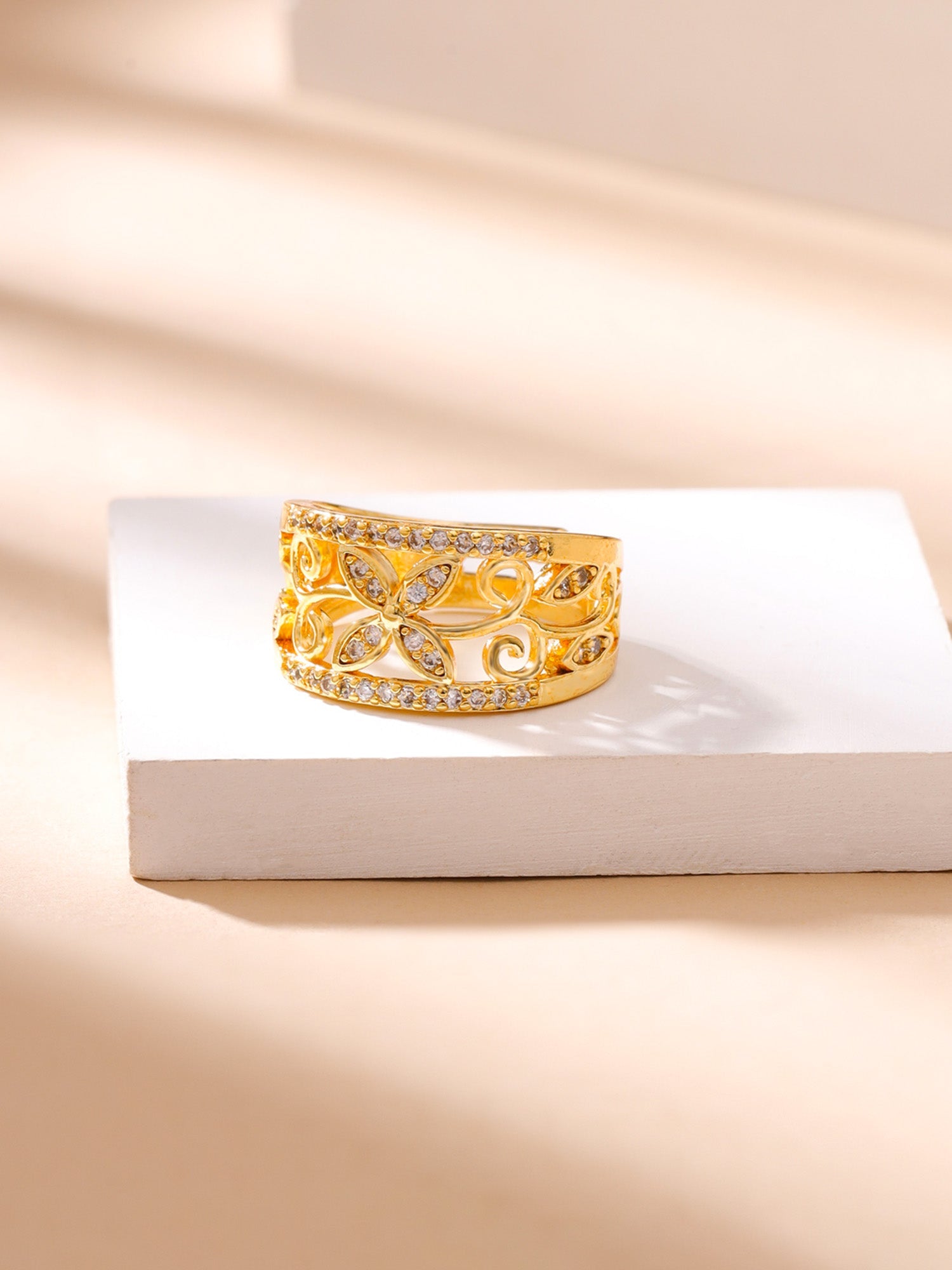 Gold Crystal Studded Flower Band Ring