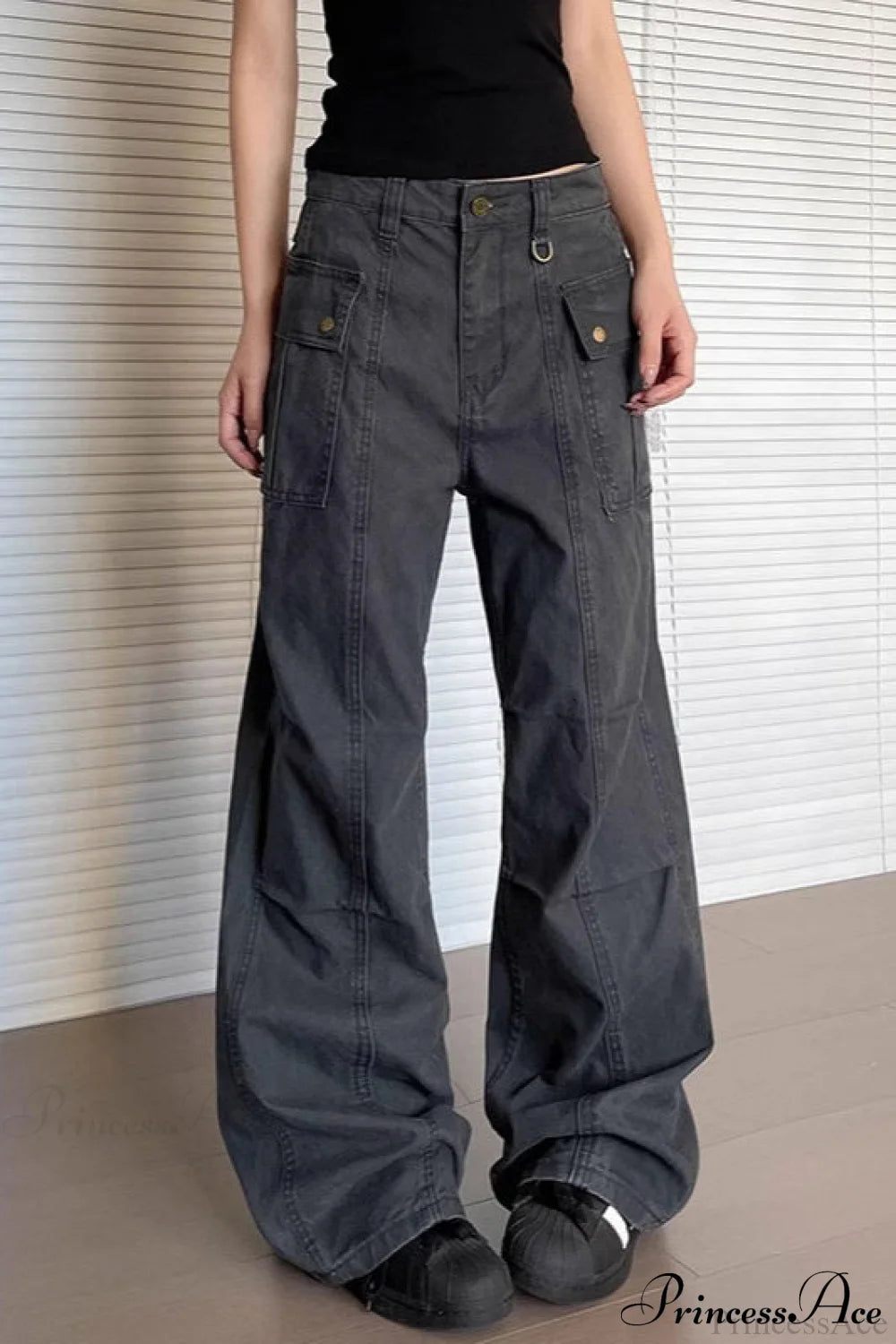 Washed Multi-Pocket Flared Pant